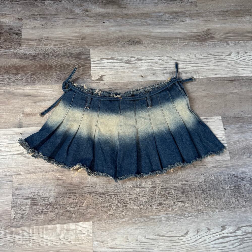 Vintage Y2K 90s Denim Mini Micro Skirt Blue Pleated Frayed Y2K Indie Sleaze M